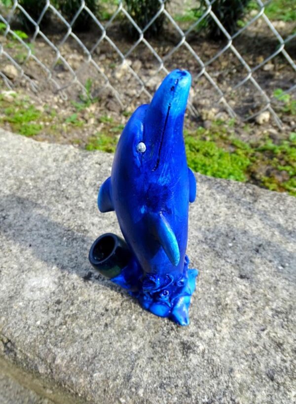 Dolphin Medium Pipe - Image 8